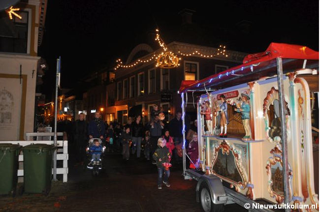 Sfeervolle Sint Maarten optocht door Kollum